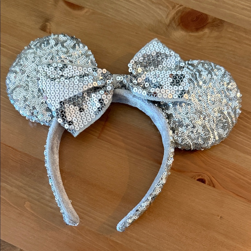 Disney Silver Sequin Minnie Mouse Ears